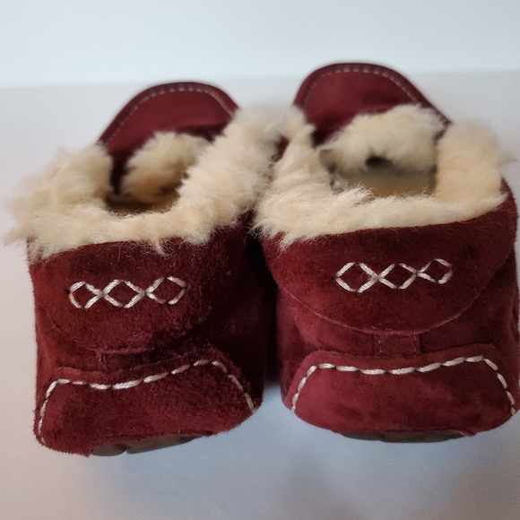 UGG AUSTRALIA BURGANDY SUEDE MOCCASINS - Picture 3 of 4